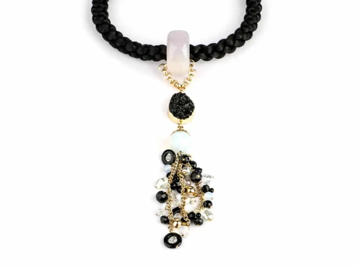 Collier AFRICANA Cercle Opaline et Agate noire