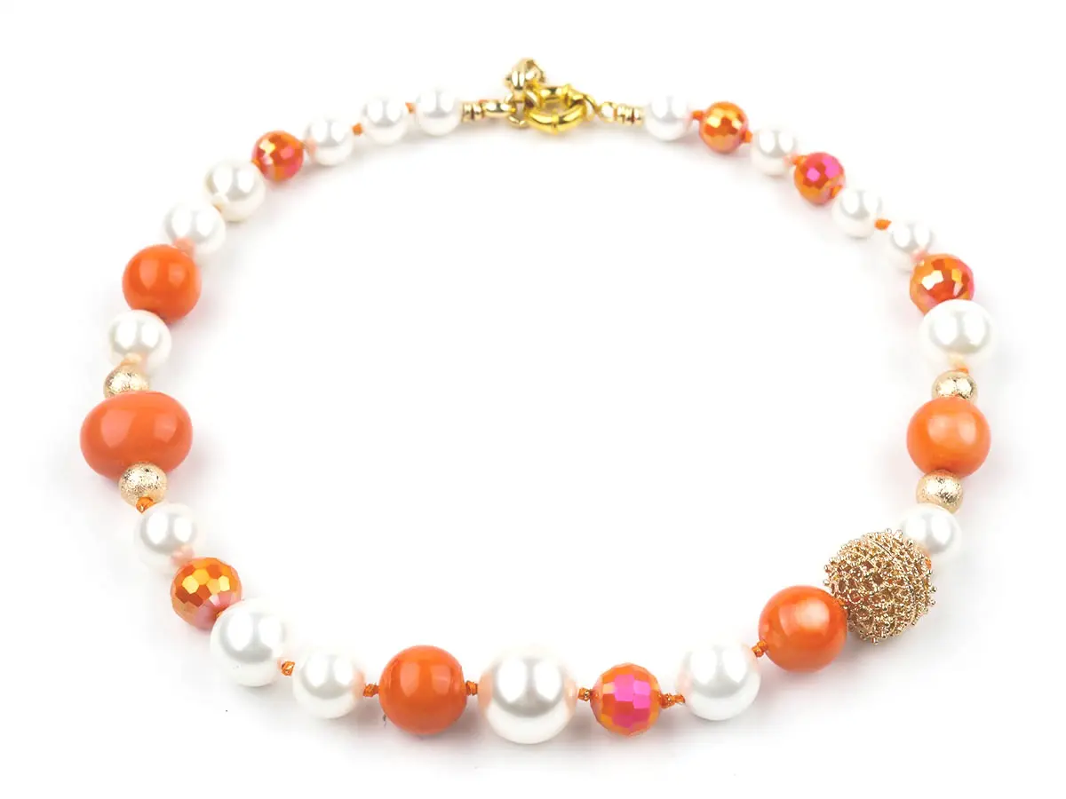 Collier, ROMANCIA, perles corail