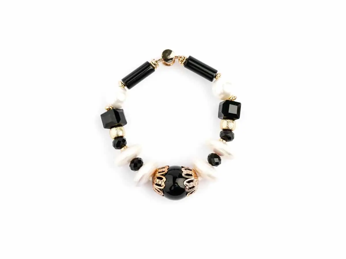 Bracelet ,ROMANCIA, perles et onyx