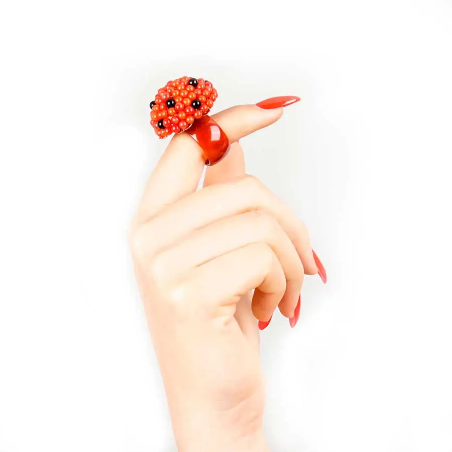 Bague, Dôme de SOFIA, corail