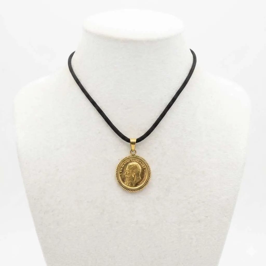 Collier Lira sur cordon en soie