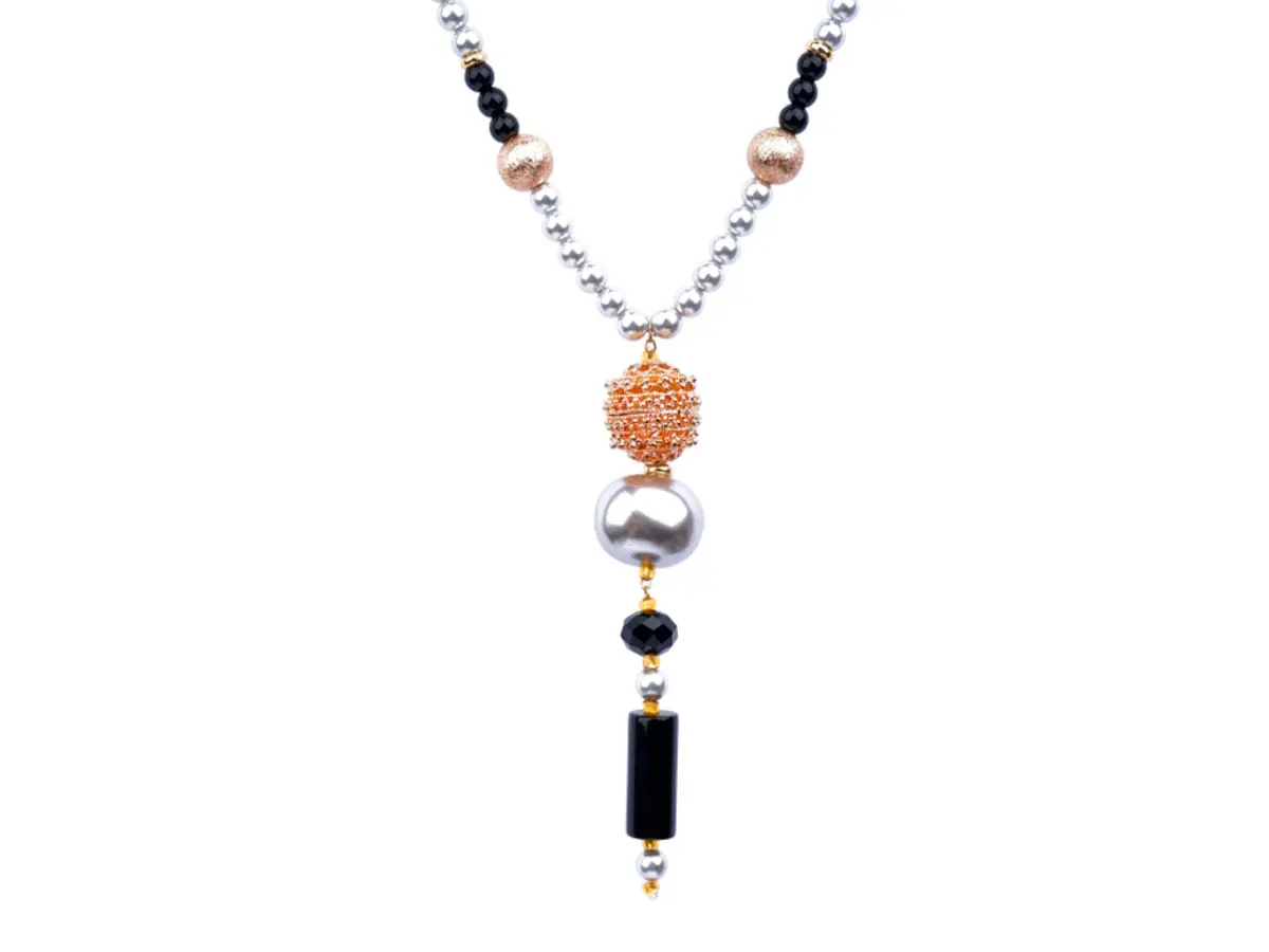 Collier YARA, perles grises, tube d'onyx noir