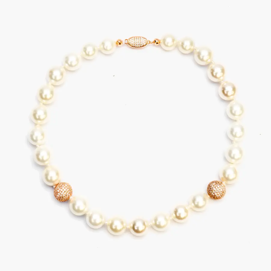 Collier, ROMANCIA, perles blanches