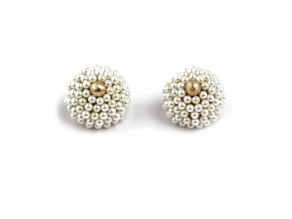 Boucles d'oreilles, Dôme de SOFIA, perles blanches