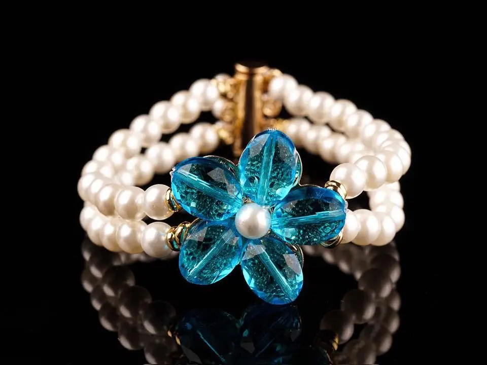Bracelet FLORIA en perle et fleur bleu