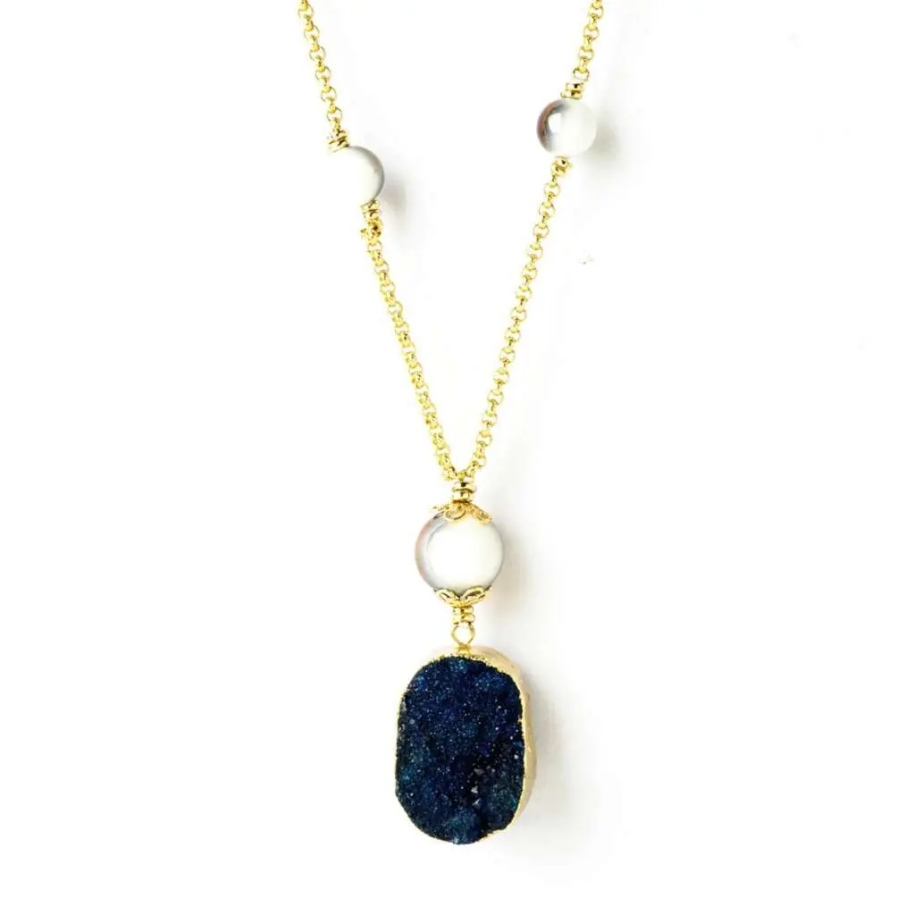 Collier en agate bleu foncé