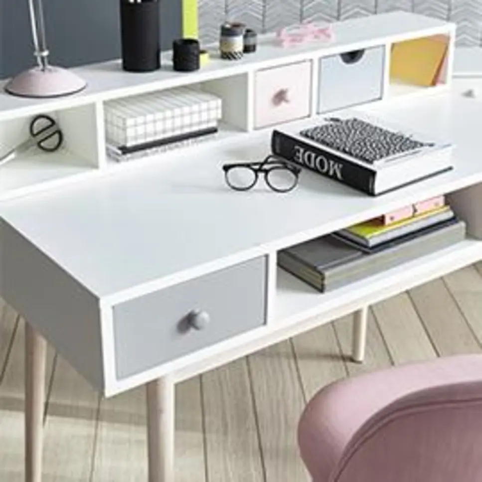 Bureau Vintage 2