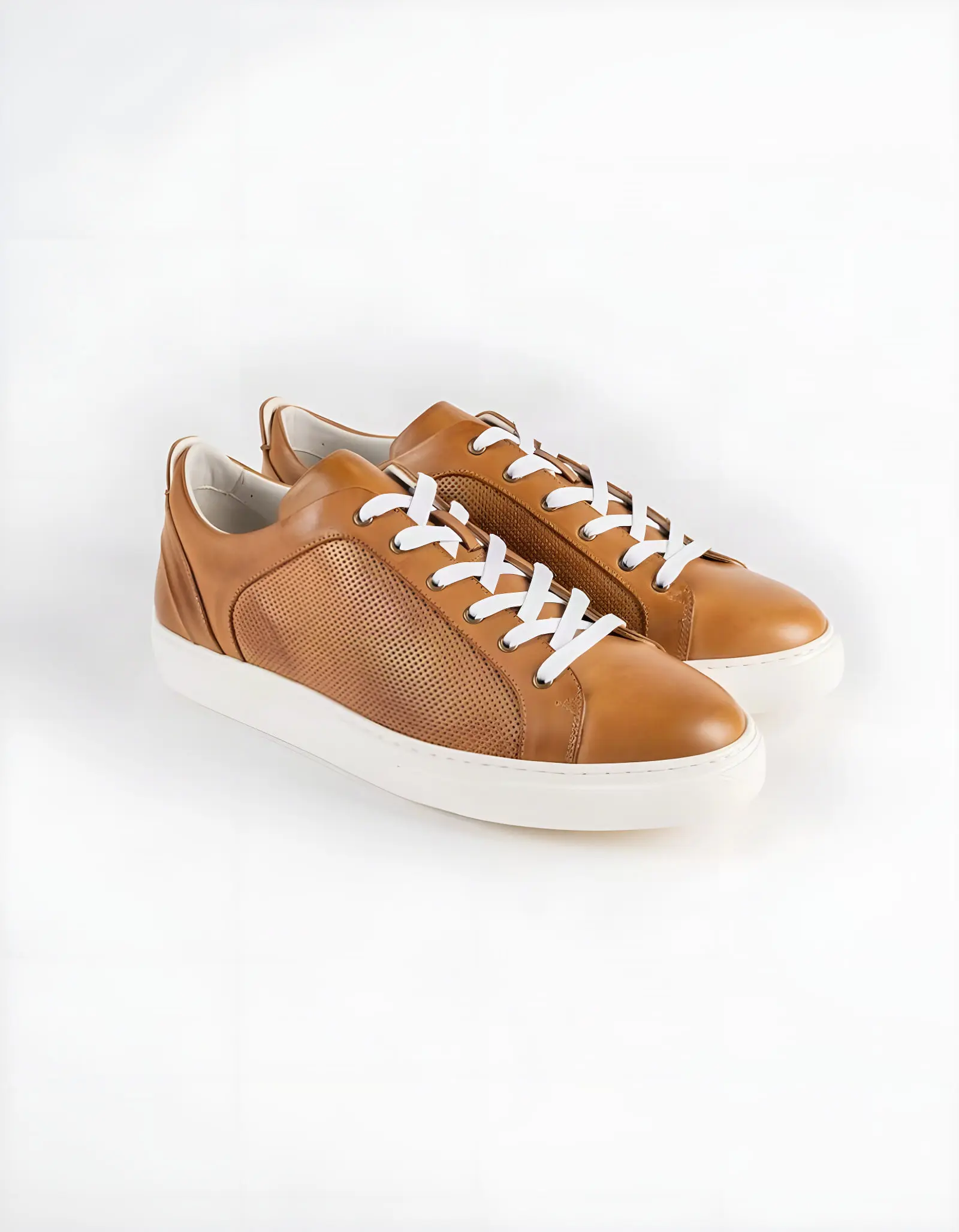 Baskets en cuir Leo – CU09 Camel