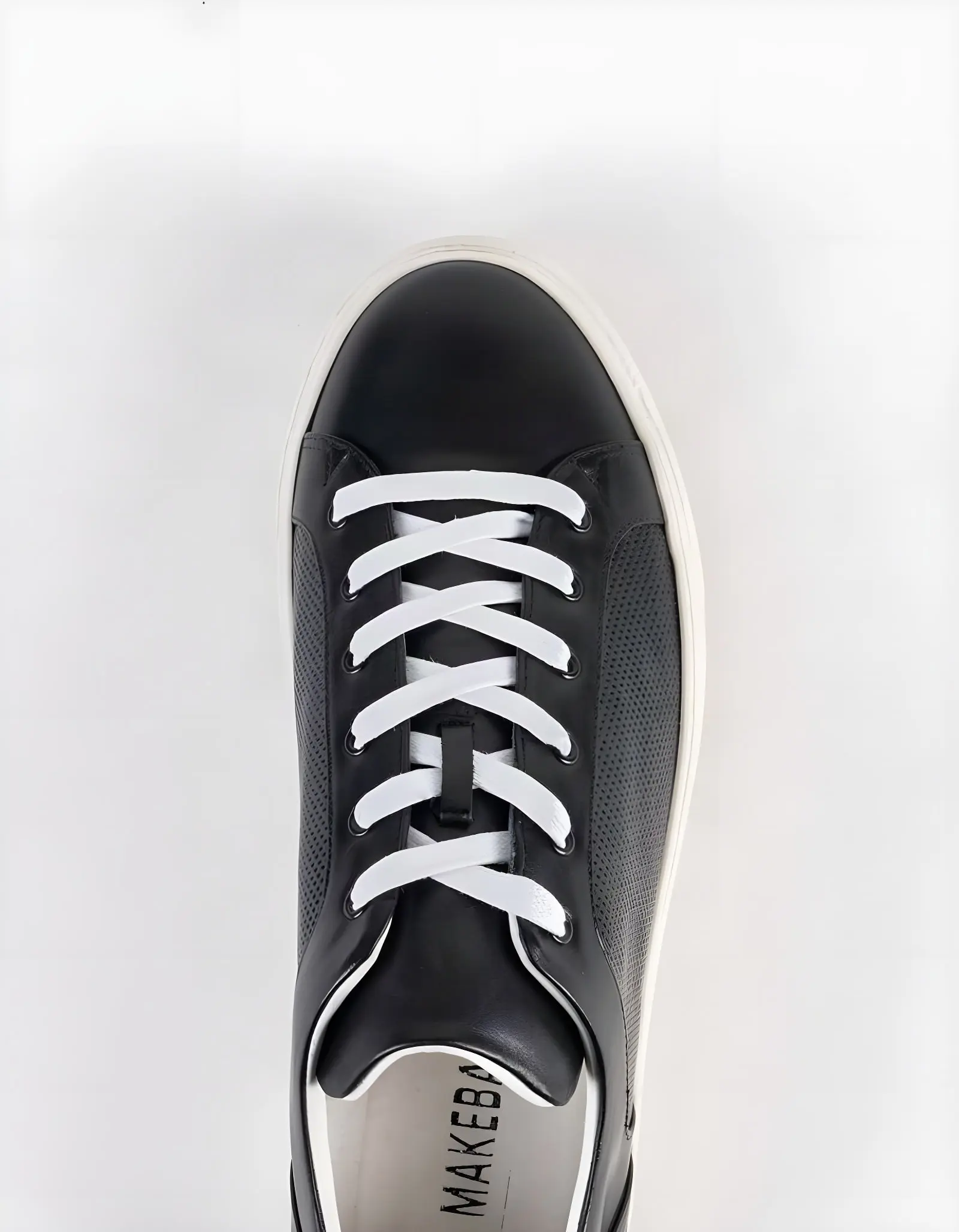 Baskets en cuir Leo – CU09 Noir