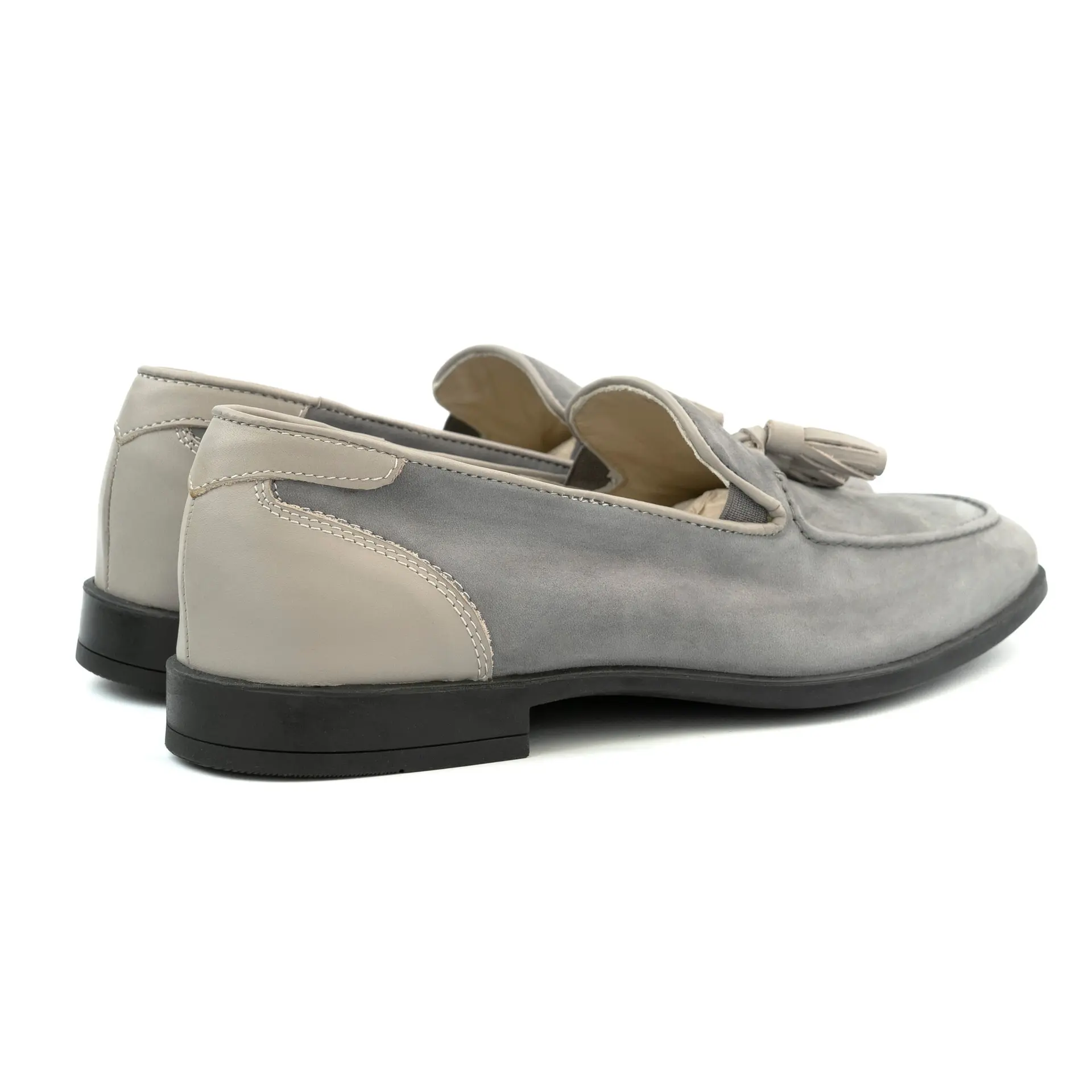 CHAUSSURE HOMME – 8720 NUBUCK GRIS