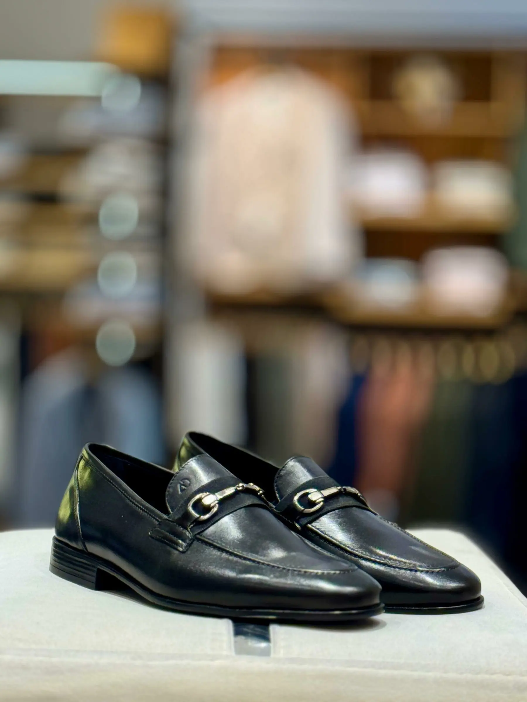Chaussures en cuir Luca – CLA7 Noir