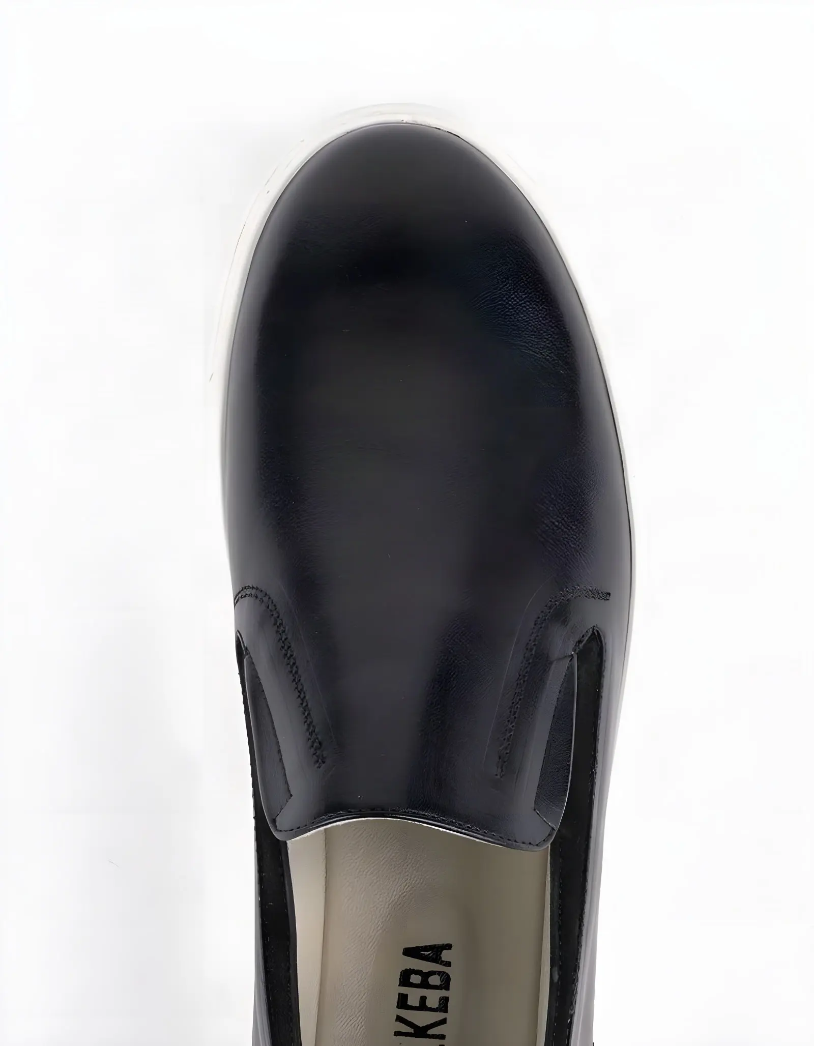 Slip-on en cuir Leo – CU10 Noir