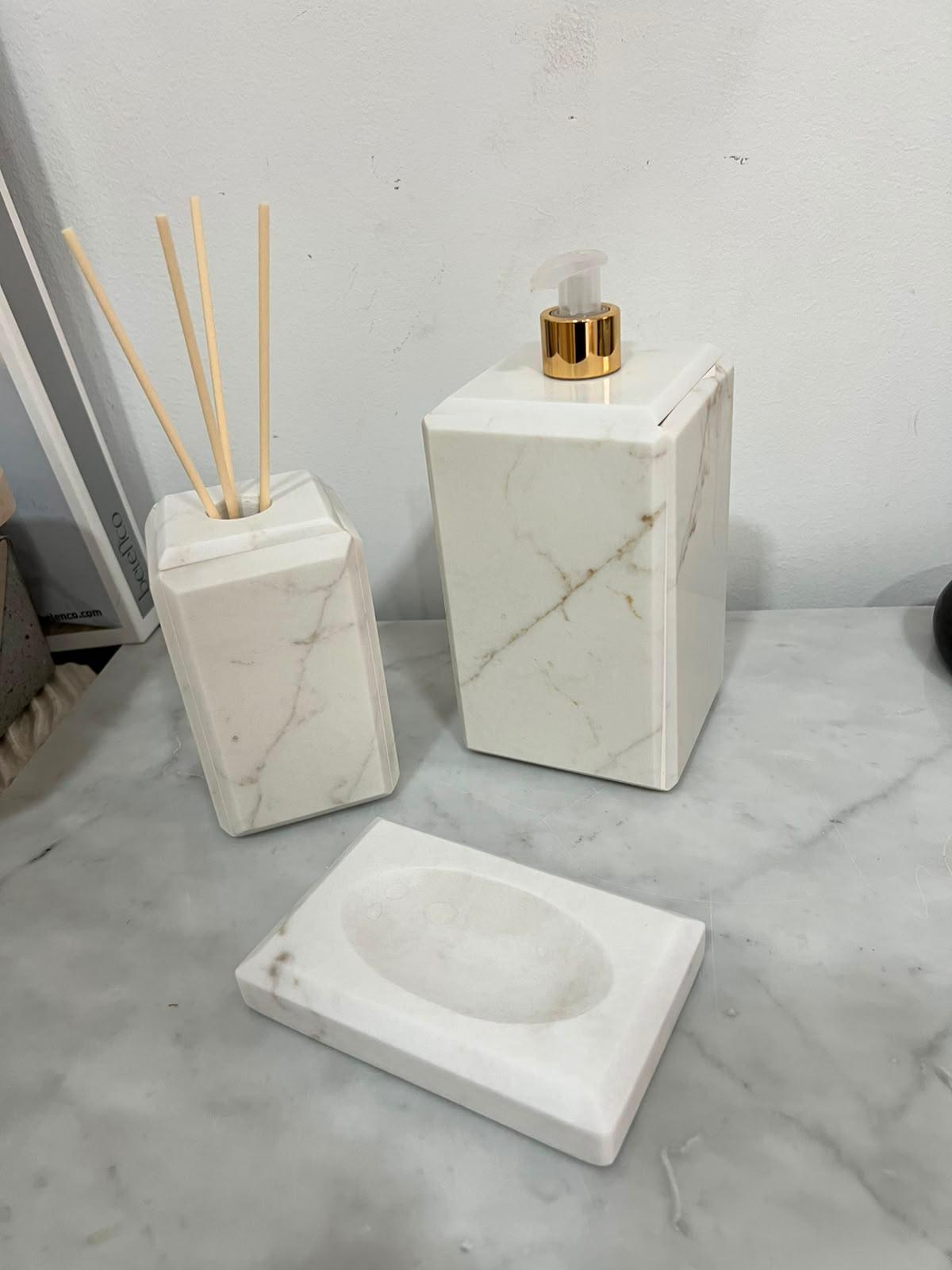 Set of 3pcs white marble bathroom accessories