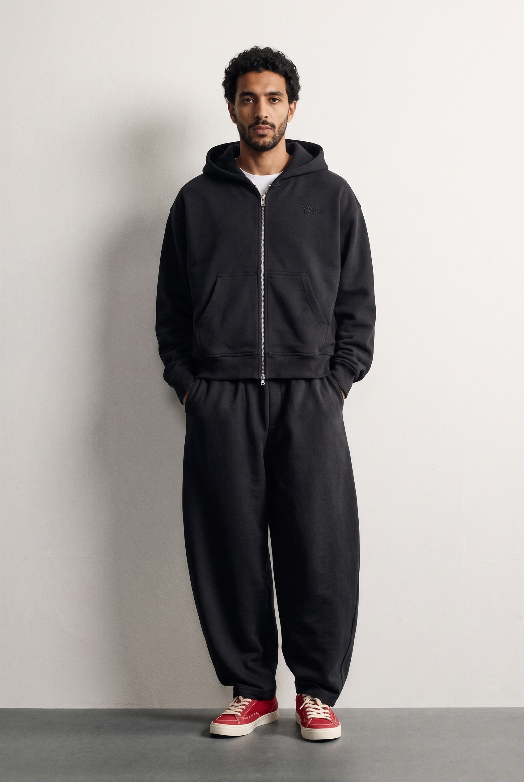 Sweat à Capuche Zippé 3