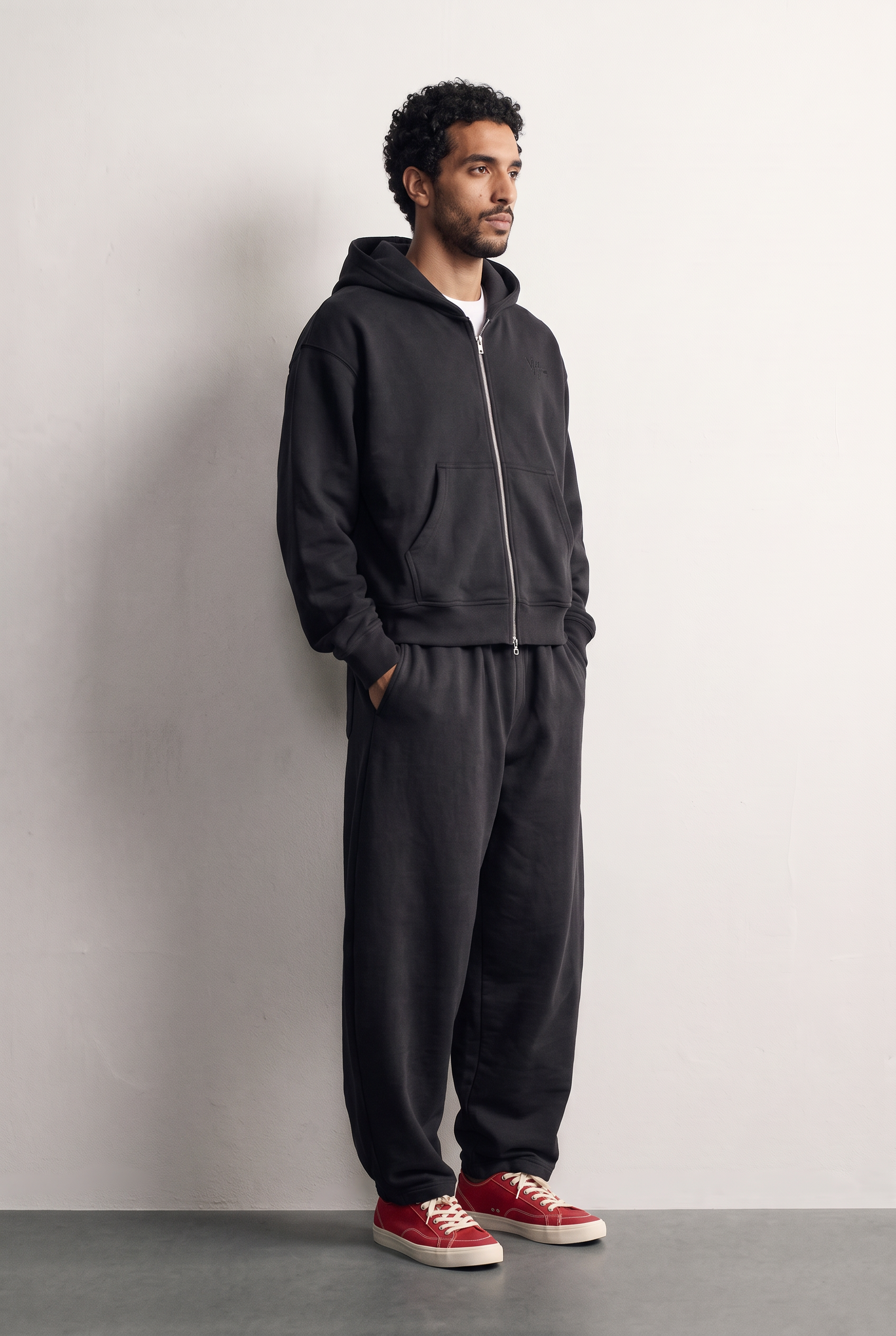 Sweat à Capuche Zippé 7