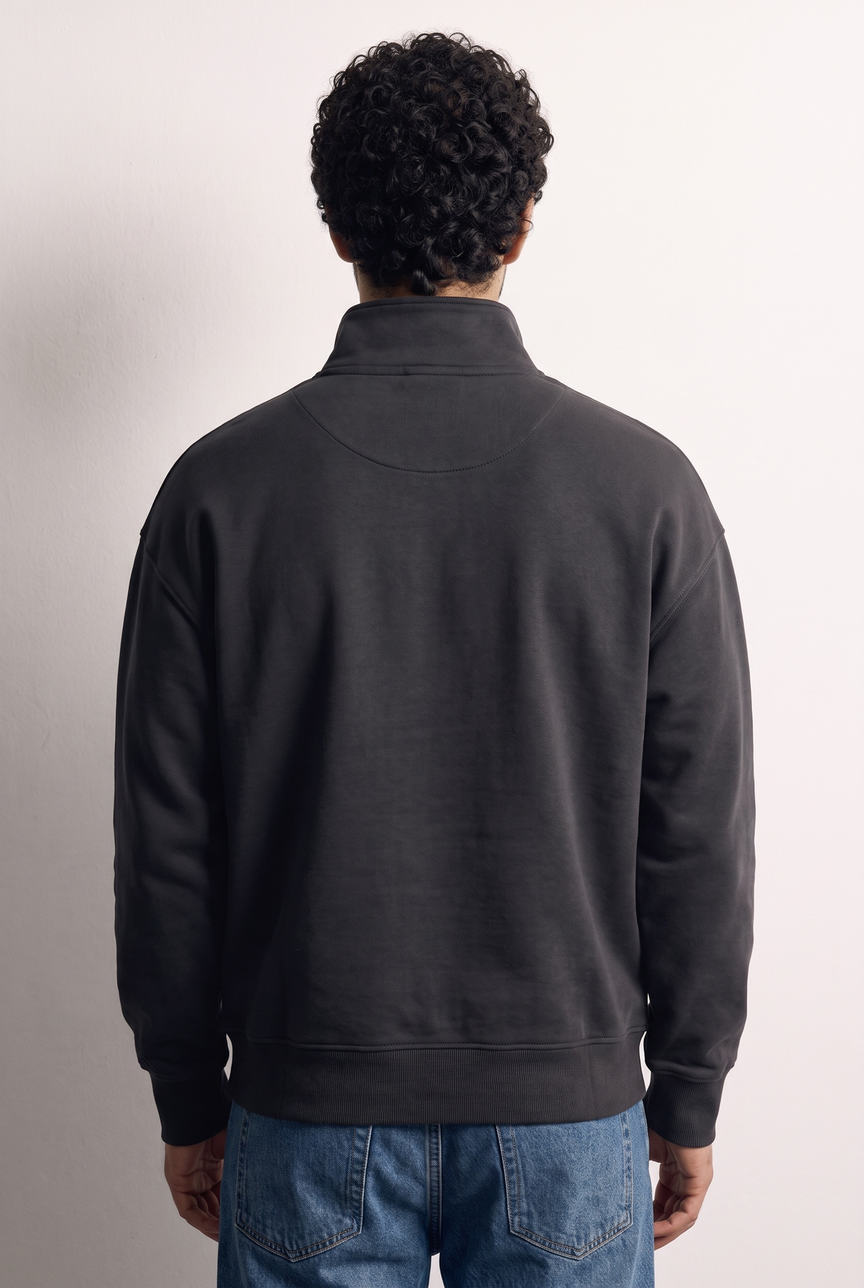 Sweat à Col Zippé 4