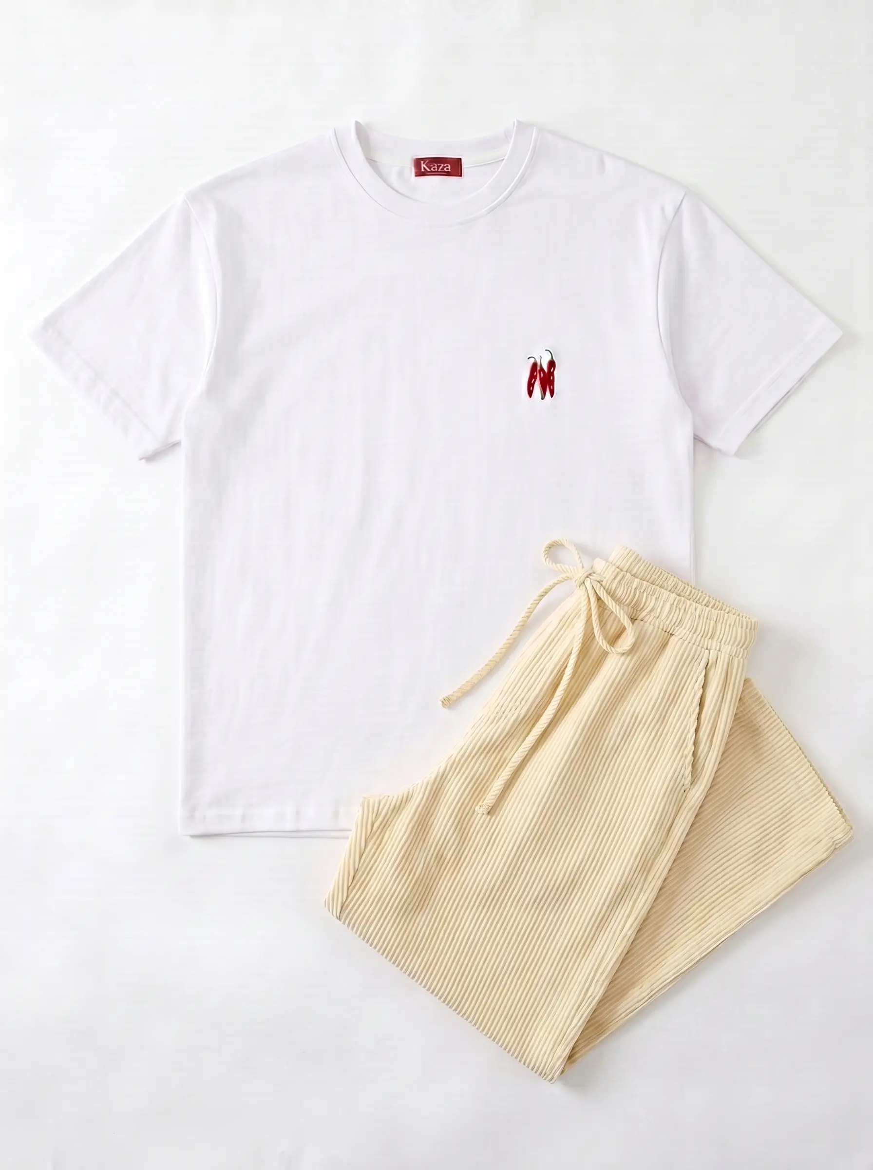 SET TSHIRT COTON OVERSIZED + PANTALON À RAYURES JAUNE 6