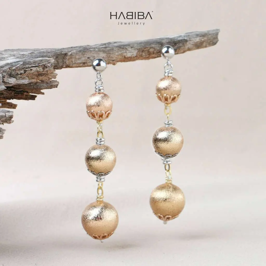 Boucles d’oreilles en doré