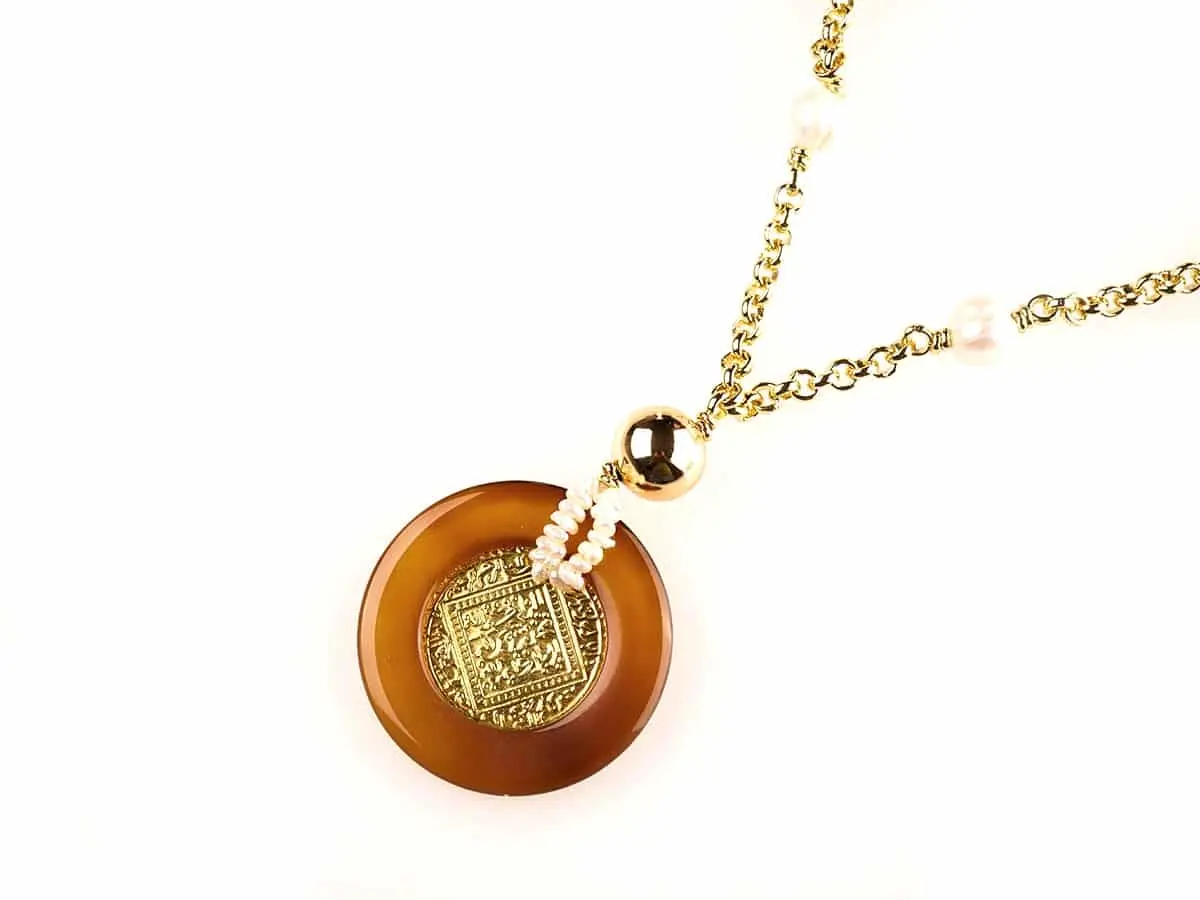 Collier, MAHBOUBA, Agate marron