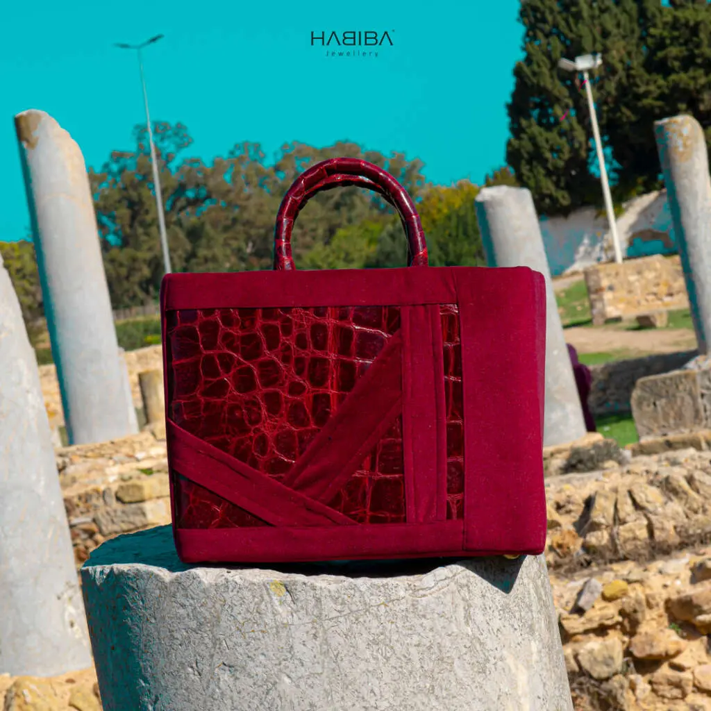 SAC À MAIN EN CUIR ROUGE