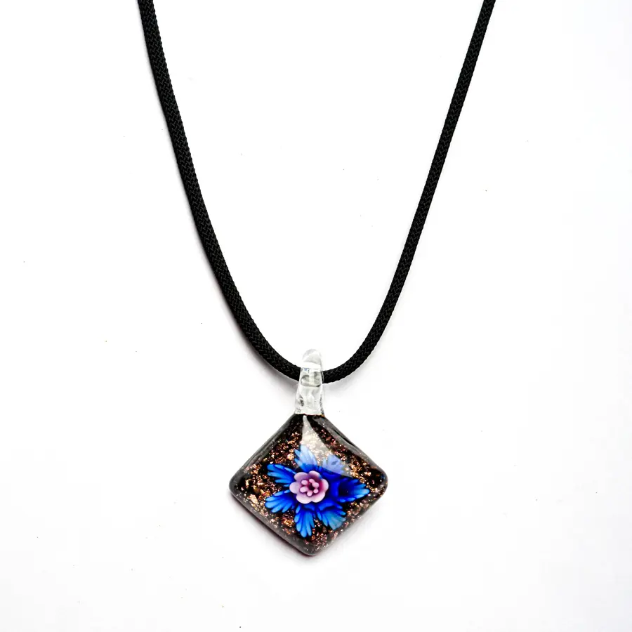 Collier Venezia losange bleue en verre soufflé de Murano