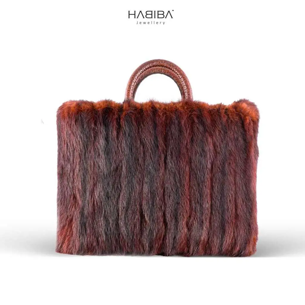 SAC À MAIN EN FOURRURE