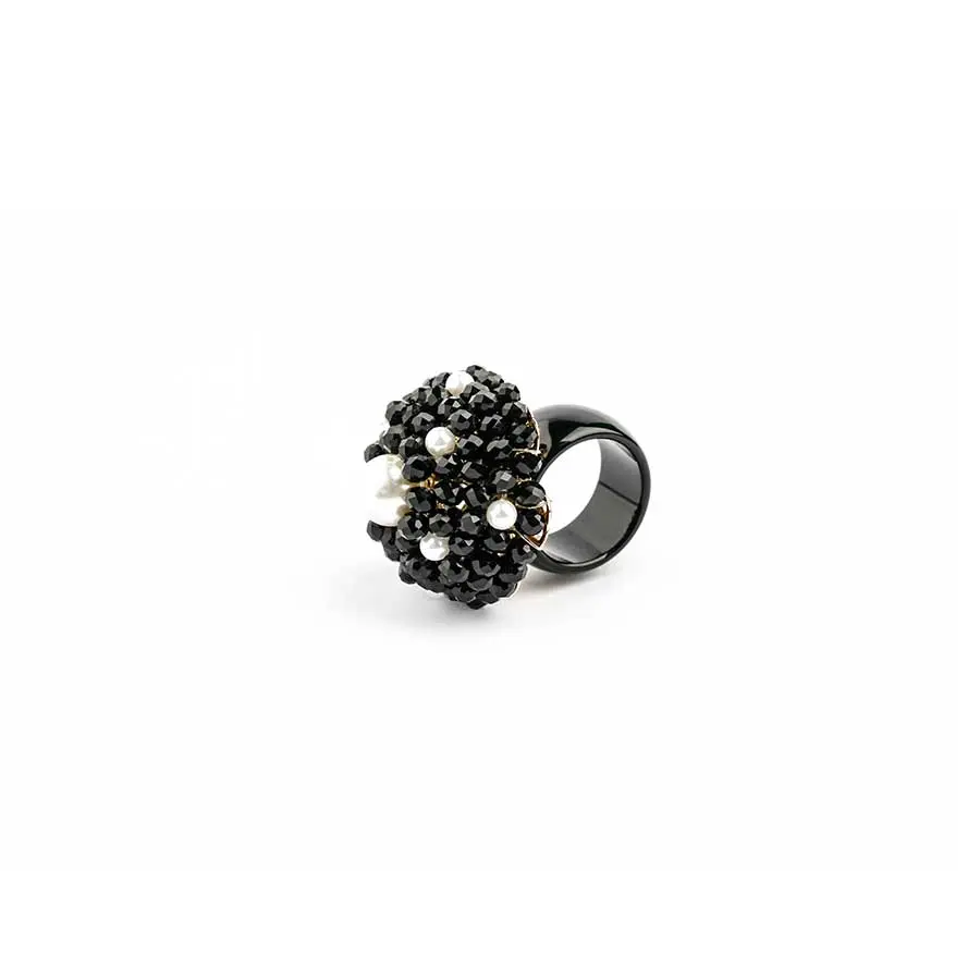 Bague , Dôme de SOFIA, Noire