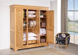 3-door wardrobe